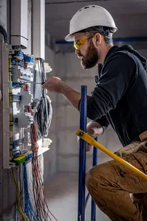 Electrical Services Dubai | Professional Electrician